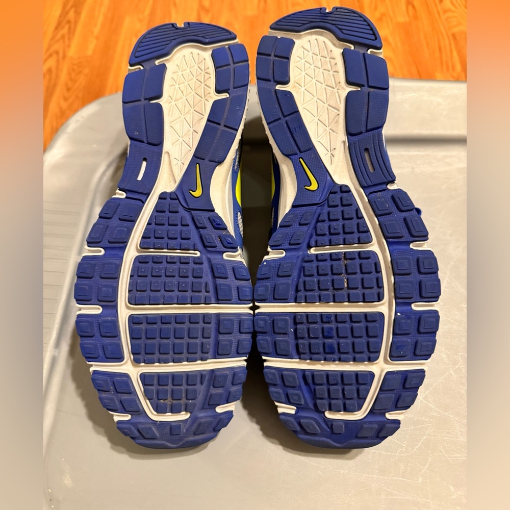 NIKE MENS Revolution 2   SIZE 12 Blue and Gray Sneakers  Like New - Picture 4 of 8